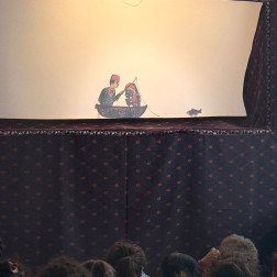 Gölge Oyunu ile Hayal Gücü Sahneye Taşındı