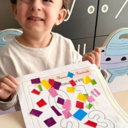 Sayı Tanıma ve Renkli Yapıştırma Etkinliği