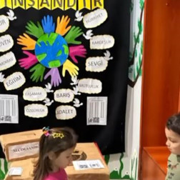 🗳️ Geleceğin Demokrasi Elçileri İş Başında!