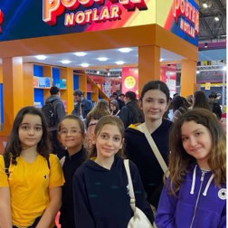 📚 Kitapların Dünyasında Bir Gün: Geleceğin Yazarları Fuar Yolunda!