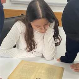 📜 Geçmişin İzinde: Gençlerimizle Edebiyat Yolculuğu