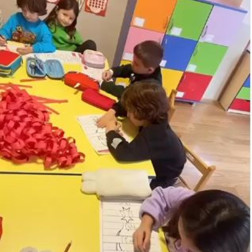 🎨 Küçük Ellerin Büyük Heyecanı: Sanat Saati!