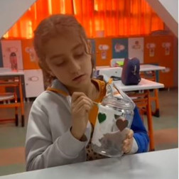 ✨ Küçük Eller, Büyük Işıltılar: Mutluluk Mumu Atölyemiz!