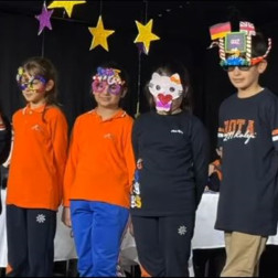 🌟 Kelimelerin Dünyasında Eğlenceli Bir Yolculuk: Quiz Show! 🌟