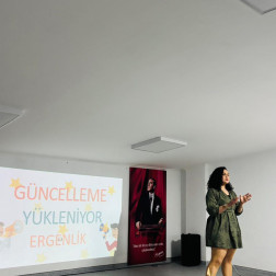 📢 Okulumuzda “Ergenlik ve Sağlık” Semineri Gerçekleştirildi