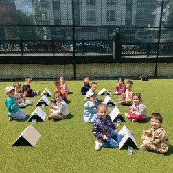 🎨 Küçük Ressamlar Güneşin Altında! ☀️