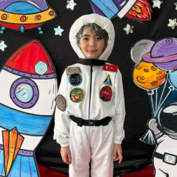 👨‍🚀 Küçük Astronotlar Göreve Hazır: Uzay Kıyafeti Tasarım Atölyesi! 🚀✨
