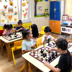 ♟️ Geleceğin Ustaları Hamlelerini Yapıyor!