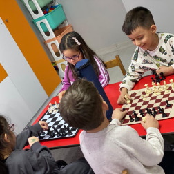 ♟️ Küçük Hamleler, Büyük Hayaller!