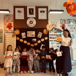 Sonbahar Teması ile Keşfederek Öğreniyoruz