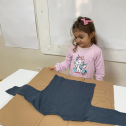 👕 Küçük Eller, Büyük İşler: Kendi Kıyafetlerimizi Katlıyoruz!