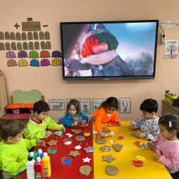 Yaratıcı Boyama ve El Sanatları Etkinliği