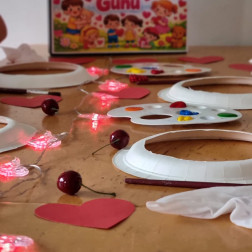 Renklerin Sevgiyle Buluştuğu Gün: Sevgi Günü Atölyemiz!