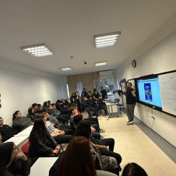 Geleceğe Adım: Yurt Dışı Eğitim Semineri !
