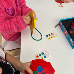 Küçük Eller, Büyük Beceriler: Düğme İlikleme Atölyemiz!