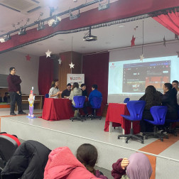 Öğrencilerimizle Eğlenceli İngilizce Quiz Show