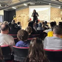 📚✨ Kitap, Okur ve Yazar Aynı Sahnedeydi!