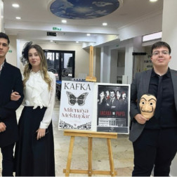 Dünya Roman Kahramanları Günü Okulumuzda Canlandı