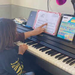 Minik Parmaklardan İlk Notalar 🎹