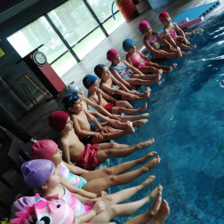 🏊‍♂️ Yüzme Dersinde Eğlence