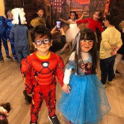 🎭 Renkli Kostüm Etkinliği