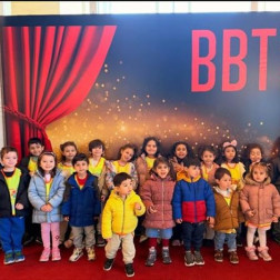 Sanatla Büyüyen Minik Kalpler: Okulumuzda Tiyatro Coşkusu!