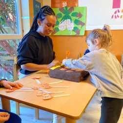 İngilizceyi Eğlenerek Öğreniyoruz: Oyun Temelli Dil Eğitimi ile Rakamlar Daha Renkli!