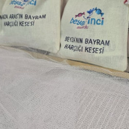 Bu Bayram Mutluluk Kanat Çırpsın...