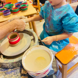 Küçük Ellerin Dev Sanatı: Okulumuzda Çömlek Atölyesi Keyfi!