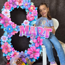 Minik Ellerden Dev Sevgi: 8 Mart Dünya Kadınlar Günü Kutlaması