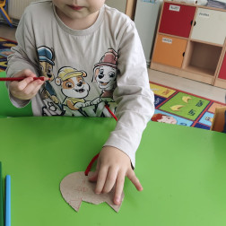 Okul Öncesi Eğitimde İnce Motor Becerilerini Geliştiren Yaratıcı Sanat Etkinlikleri