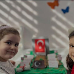 Küçük Kalplerde Büyük Vatan Sevgisi: Geleceğin Cumhuriyet Meşaleleri