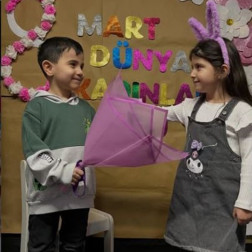 Küçük Kalplerden Büyük Kutlama: 8 Mart Dünya Kadınlar Günü