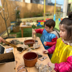 English Station 🎈