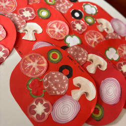 Minik Şeflerin Sanat Mutfağı: Kağıttan Pizzalar!