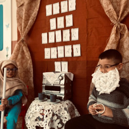 "Öyle Bir Geçer Zaman Ki": Miniklerin Nostalji Yolculuğu