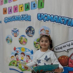 Kütüphane Haftası’nda Kitaplarla Özgürlüğe Kanat Çırpıyoruz!
