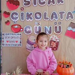 Okulumuzda Sıcak Çikolata Keyfi!