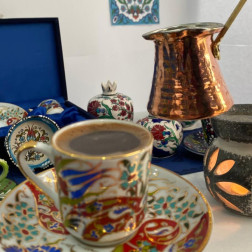 Çini Sanatı Atölyemiz 🖌️💙