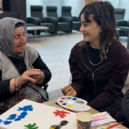 Gençler ve Büyüklerimiz Renklerde Buluşuyor