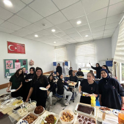 Geleneksel Sınıf Kahvaltımız