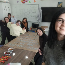 Sevgiyle Hazırlanan Paketler