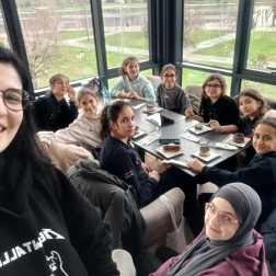 Tatlı Bir Mola: Hem Öğreniyoruz Hem Eğleniyoruz!