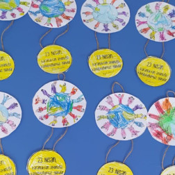 23 Nisan: Dünyayı Saran Sevgi Çemberimiz!