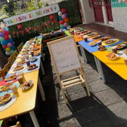 23 Nisan Neşesi Kahvaltı Sofrasında Başladı!