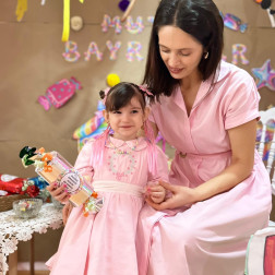 Minik Kalplerde Bayram Coşkusu