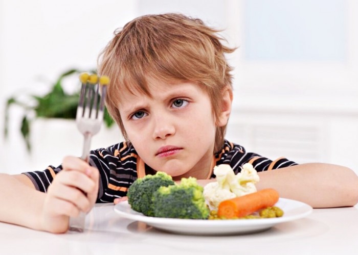 Çocuğunuz Sebze Yemiyor Mu? İşte Size 8 İpuçu