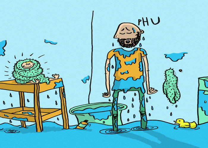 Banyo Sonrası Sırılsıklam Baba, Mutlu ve Kuru Kalan Bebek