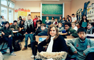 Dünyanın Dört Bir Yanından Sınıf Fotoğrafları