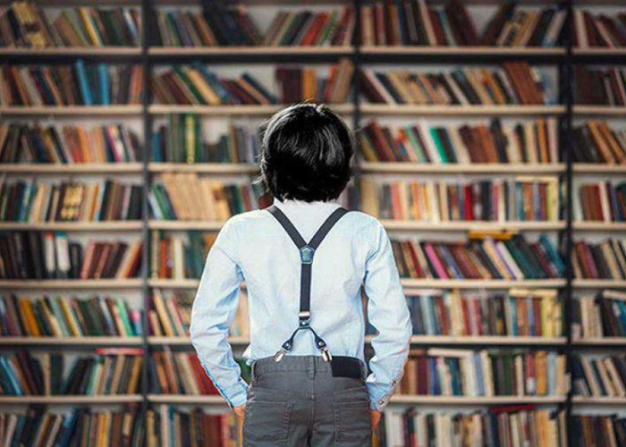 100 Temel Eser Zorunlu mu?